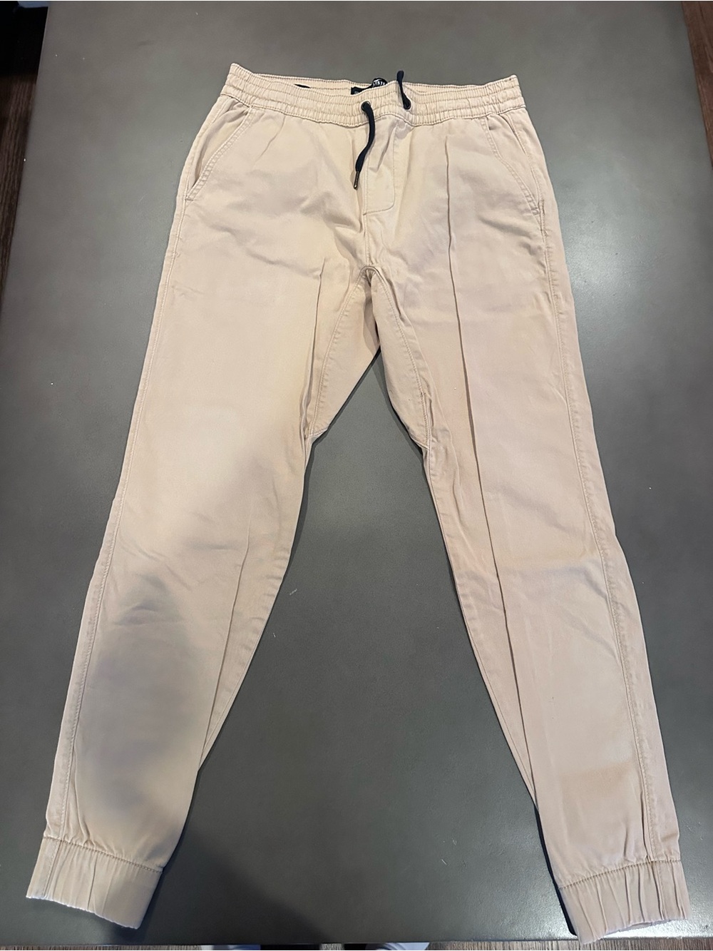Hollister Men's Beige Drawstring Joggers